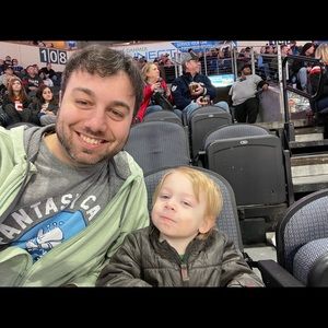 Meet your Posher, Sal